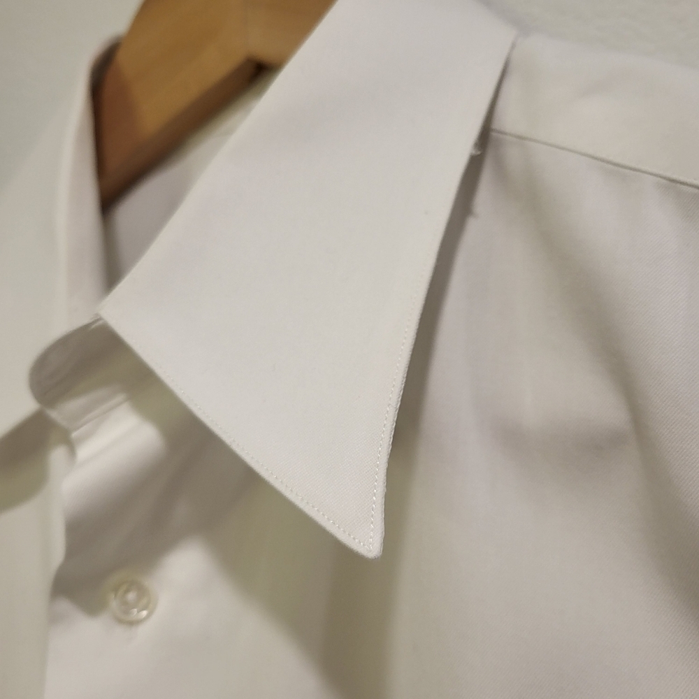 IKE BEHAR White collar tshirt - Picture 3 of 6